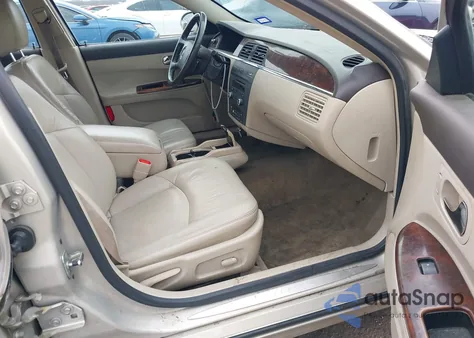 2008 Buick Lacrosse Cxl z USA, uszkodzony, nr VIN 2G4WD582481192035